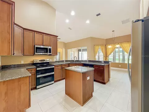Kitchen - 656 Postrio Way, Ocoee, FL 34761 photo 5 of 7