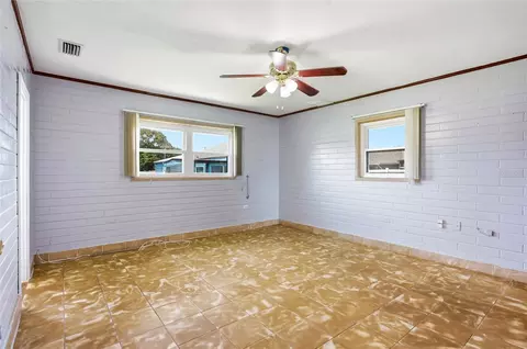 Bedroom - 211 Lakeshore Blvd, Saint Cloud, FL 34769 photo 3 of 5