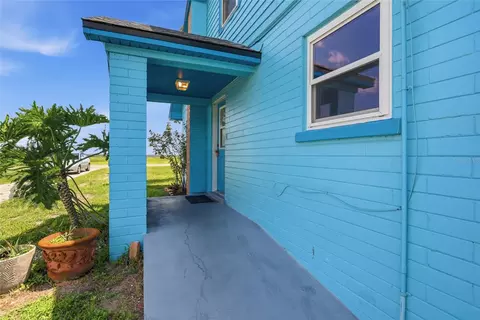 Exterior - 211 Lakeshore Blvd, Saint Cloud, FL 34769 photo 9 of 16