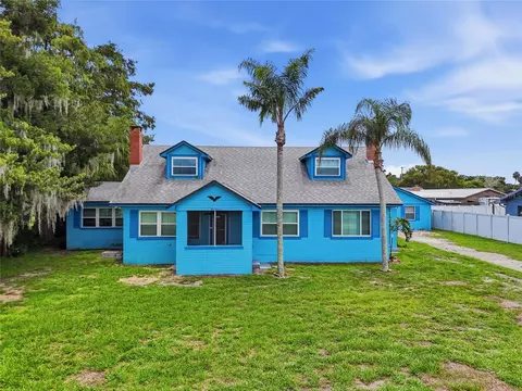 Exterior - 211 Lakeshore Blvd, Saint Cloud, FL 34769 photo 3 of 16
