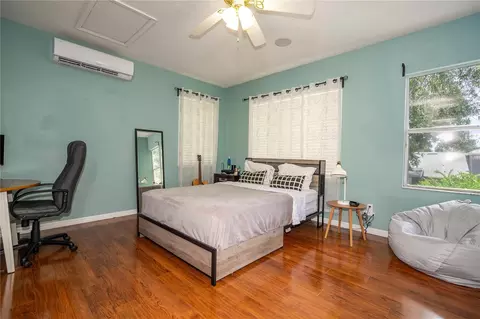 Bedroom - 10301 Oakview Pointe Ter, Gotha, FL 34734 photo 4 of 14
