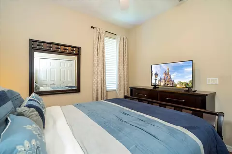 Bedroom - 10301 Oakview Pointe Ter, Gotha, FL 34734 photo 2 of 14