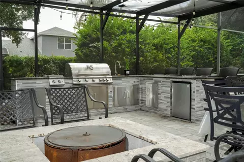 Kitchen - 10301 Oakview Pointe Ter, Gotha, FL 34734 photo 7 of 7