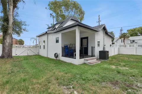 Exterior - 732 E Orange Ave, Eustis, FL 32726 photo 8 of 11