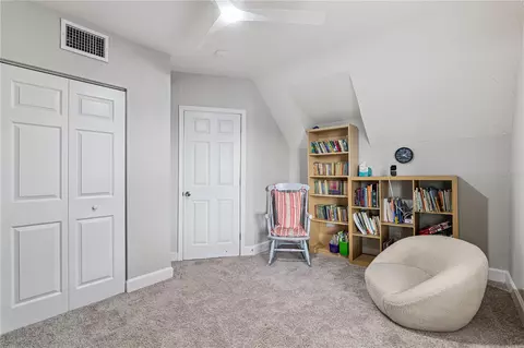 Bedroom - 732 E Orange Ave, Eustis, FL 32726 photo 4 of 4