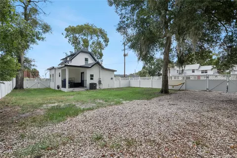 Exterior - 732 E Orange Ave, Eustis, FL 32726 photo 9 of 11
