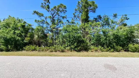 5116 White Ave, Port Charlotte, FL 33981