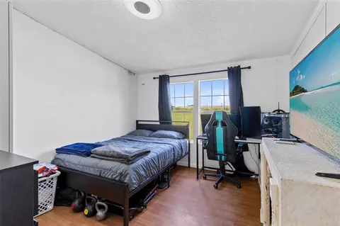 Bedroom - 35729 Huff Rd, Eustis, FL 32736 photo 3 of 5