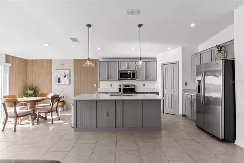 Kitchen - 5121 Four Strand Ct, Saint Cloud, FL 34772 photo 1 of 5