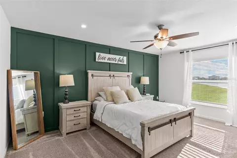 Bedroom - 5121 Four Strand Ct, Saint Cloud, FL 34772 photo 4 of 8