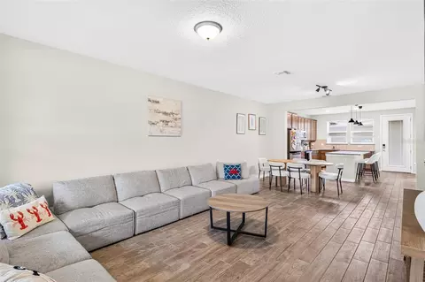 Living - 5133 Sapling Sprout Dr, Orlando, FL 32829 photo 1 of 1