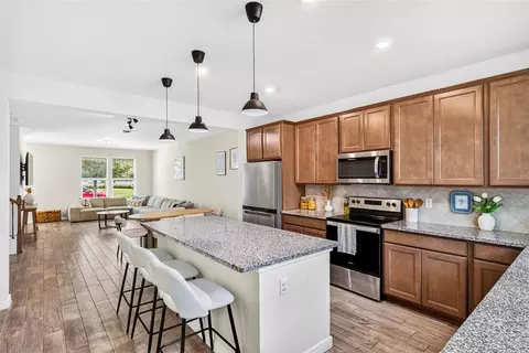 Kitchen - 5133 Sapling Sprout Dr, Orlando, FL 32829 photo 3 of 3