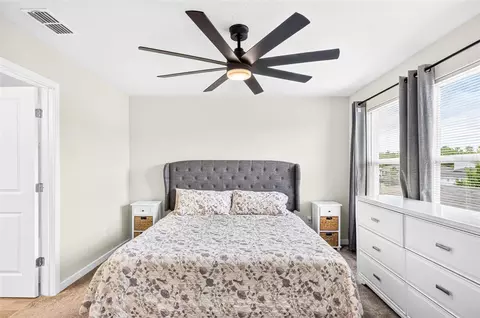Bedroom - 5133 Sapling Sprout Dr, Orlando, FL 32829 photo 1 of 2