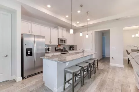 Kitchen - 5 Shear Water Trl, Ormond Beach, FL 32174 photo 3 of 3