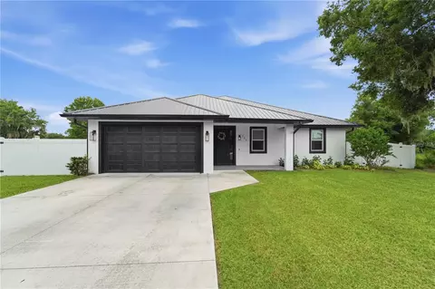 125 Longwood Dr, Osteen, FL 32764