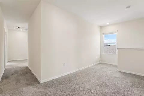 Entry Way - 2945 Elio Hammock Dr, Harmony, FL 34773 photo 4 of 6