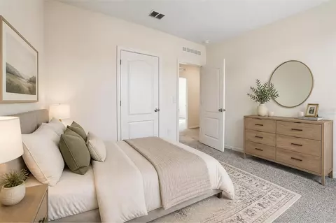 Bedroom - 2945 Elio Hammock Dr, Harmony, FL 34773 photo 5 of 11