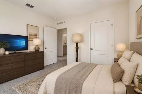 Bedroom - 2945 Elio Hammock Dr, Harmony, FL 34773 photo 4 of 11