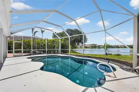 Exterior - 572 Oceanside Blvd, Indialantic, FL 32903 photo 5 of 8