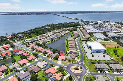 View/Area - 572 Oceanside Blvd, Indialantic, FL 32903 photo 6 of 8