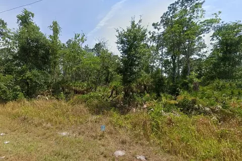 8433 Capilla St, Sebring, FL 33872 photo 2
