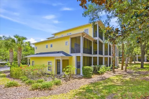 Exterior - 808 Lucaya Loop, Davenport, FL 33897 photo 3 of 13