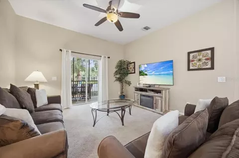 Living - 808 Lucaya Loop, Davenport, FL 33897 photo 2 of 4