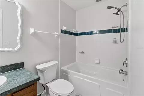 Bath - 2918 Canoe Cir, Saint Cloud, FL 34769 photo 4 of 4