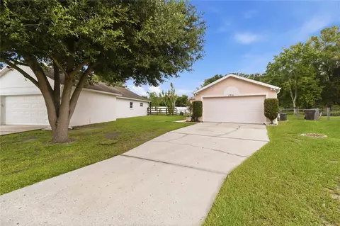 Exterior - 2918 Canoe Cir, Saint Cloud, FL 34769 photo 4 of 15