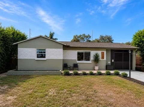 1904 W Meadowbrook Ave, Tampa, FL 33612