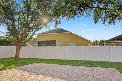 Exterior - 6208 Talaria Dr, Windermere, FL 34786 photo 4 of 5