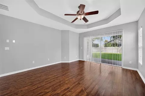 Living - 3519 Mccormick Woods Dr, Ocoee, FL 34761 photo 5 of 7