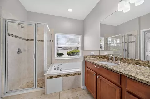 Bath - 3519 Mccormick Woods Dr, Ocoee, FL 34761 photo 1 of 3