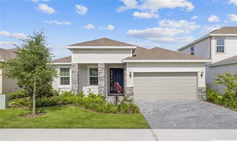 2240 Sirena Ln, Mount Dora, FL 32757