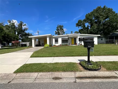 2423 Savoy Dr, Orlando, FL 32808