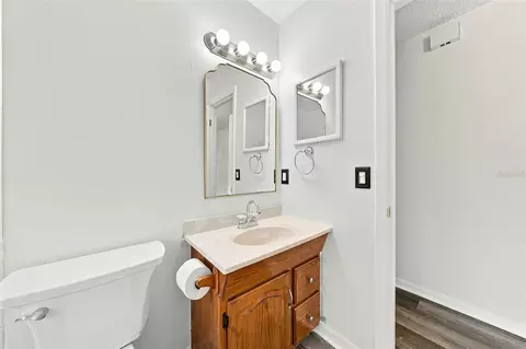 Bath - 3104 Garden Rd, Eustis, FL 32726 photo 2 of 4