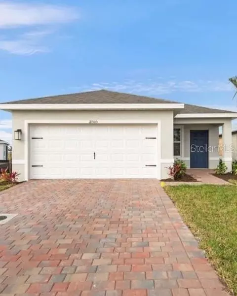 18505 Cronin Sand Ln, North Fort Myers, FL 33917
