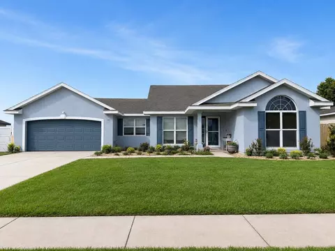 544 Tortola Ave, Tavares, FL 32778