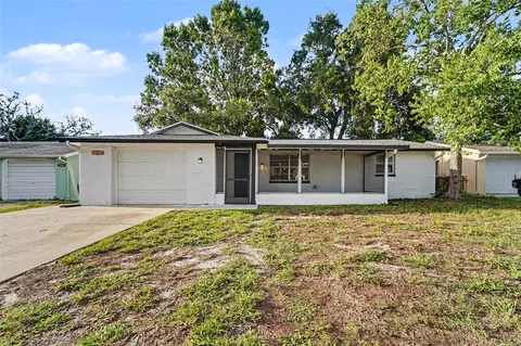 7207 Sandalwood Dr, Port Richey, FL 34668