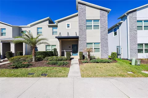 1132 Challenge Dr, Davenport, FL 33896