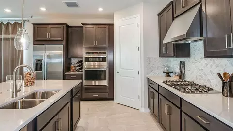 Kitchen - 5210 Edenmore St, Saint Cloud, FL 34771 photo 2 of 3