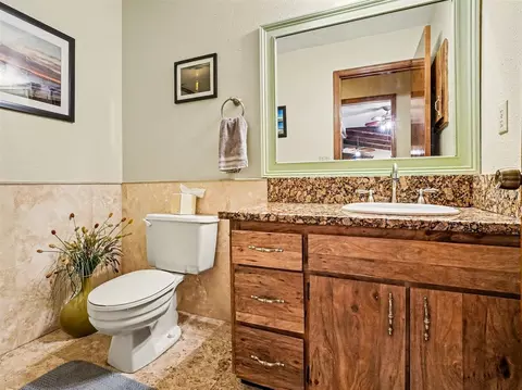 Bath - 4870 Citrus Oak Ln, Saint Cloud, FL 34771 photo 2 of 5