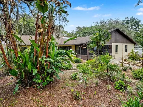 Exterior - 4870 Citrus Oak Ln, Saint Cloud, FL 34771 photo 9 of 13