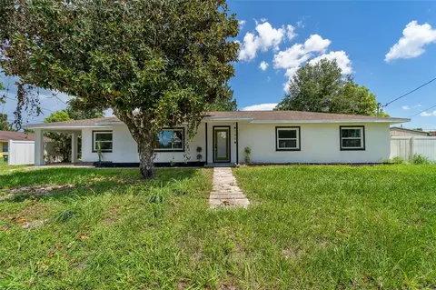 180 N Kentucky Ave, Umatilla, FL 32784