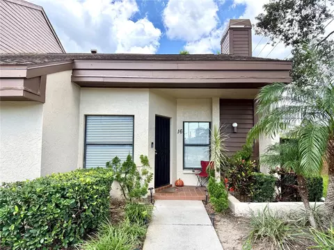 2816 Countrybrook Dr #L16, Palm Harbor, FL 34684