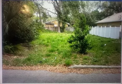 1037 Randall St, Orlando, FL 32805