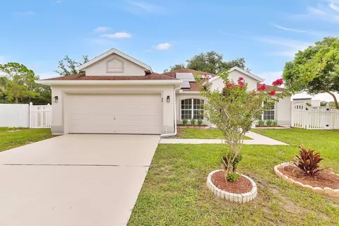 46 Cordona Dr, Kissimmee, FL 34758