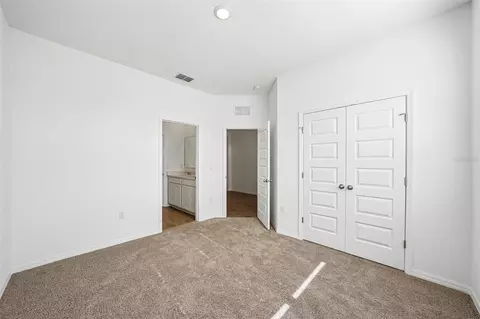 Bedroom - 2265 Hamden Way, Mount Dora, FL 32757 photo 5 of 8