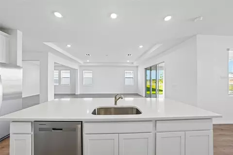 Kitchen - 2265 Hamden Way, Mount Dora, FL 32757 photo 7 of 8