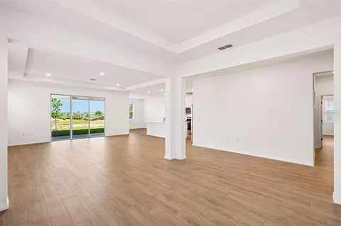 Living - 2265 Hamden Way, Mount Dora, FL 32757 photo 9 of 14